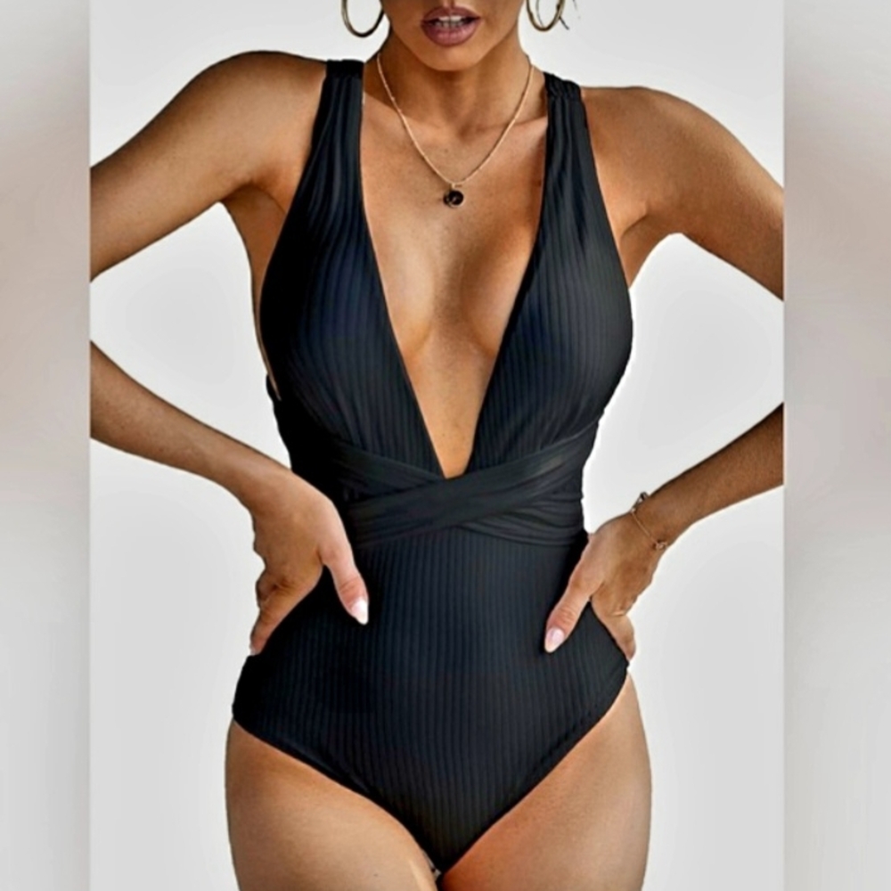 Elegant MOLYBELL Black Deep V One-Piece Swimsuit Size XL NWT